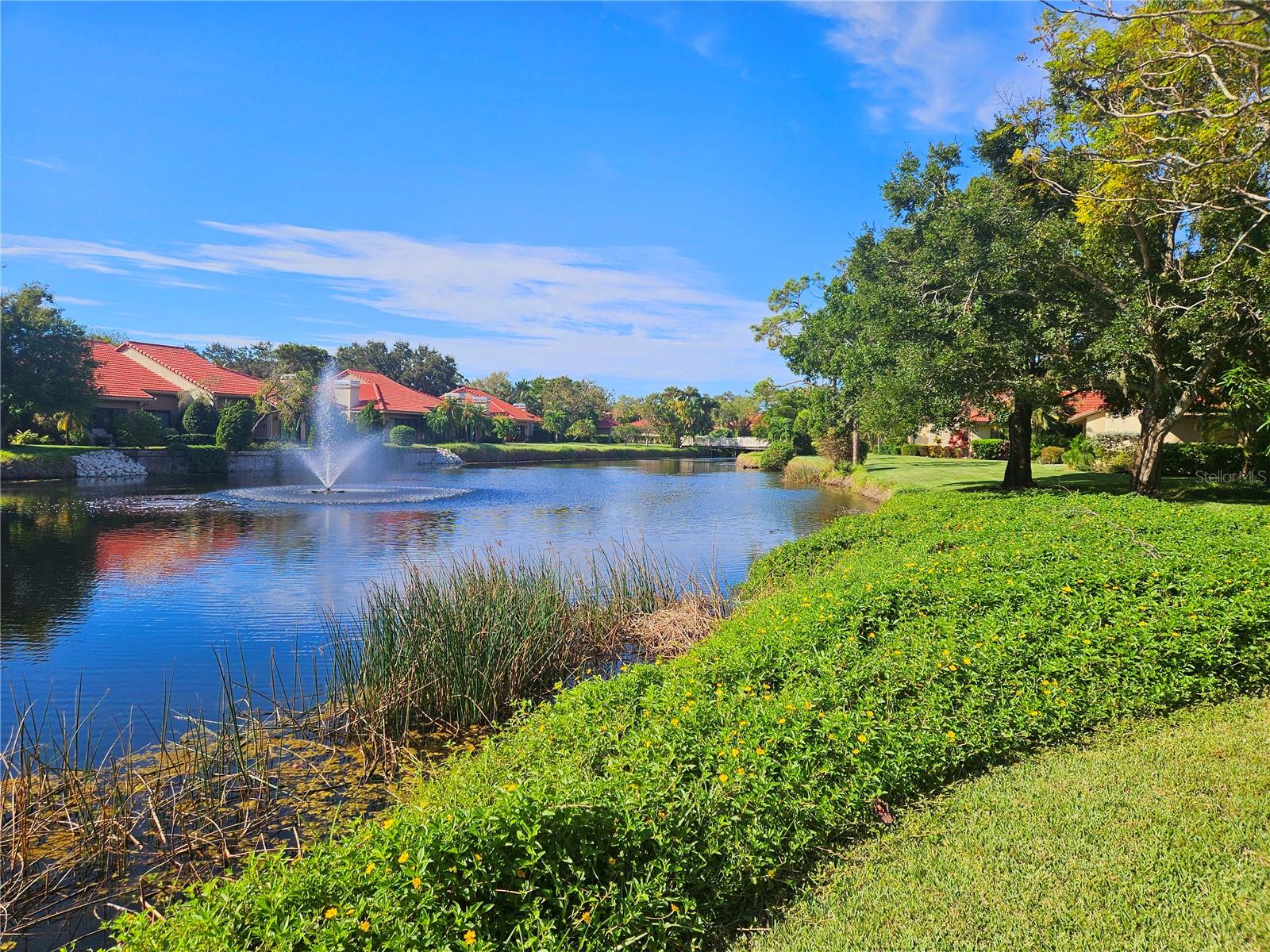 5027 KESTRAL PARK DR #64