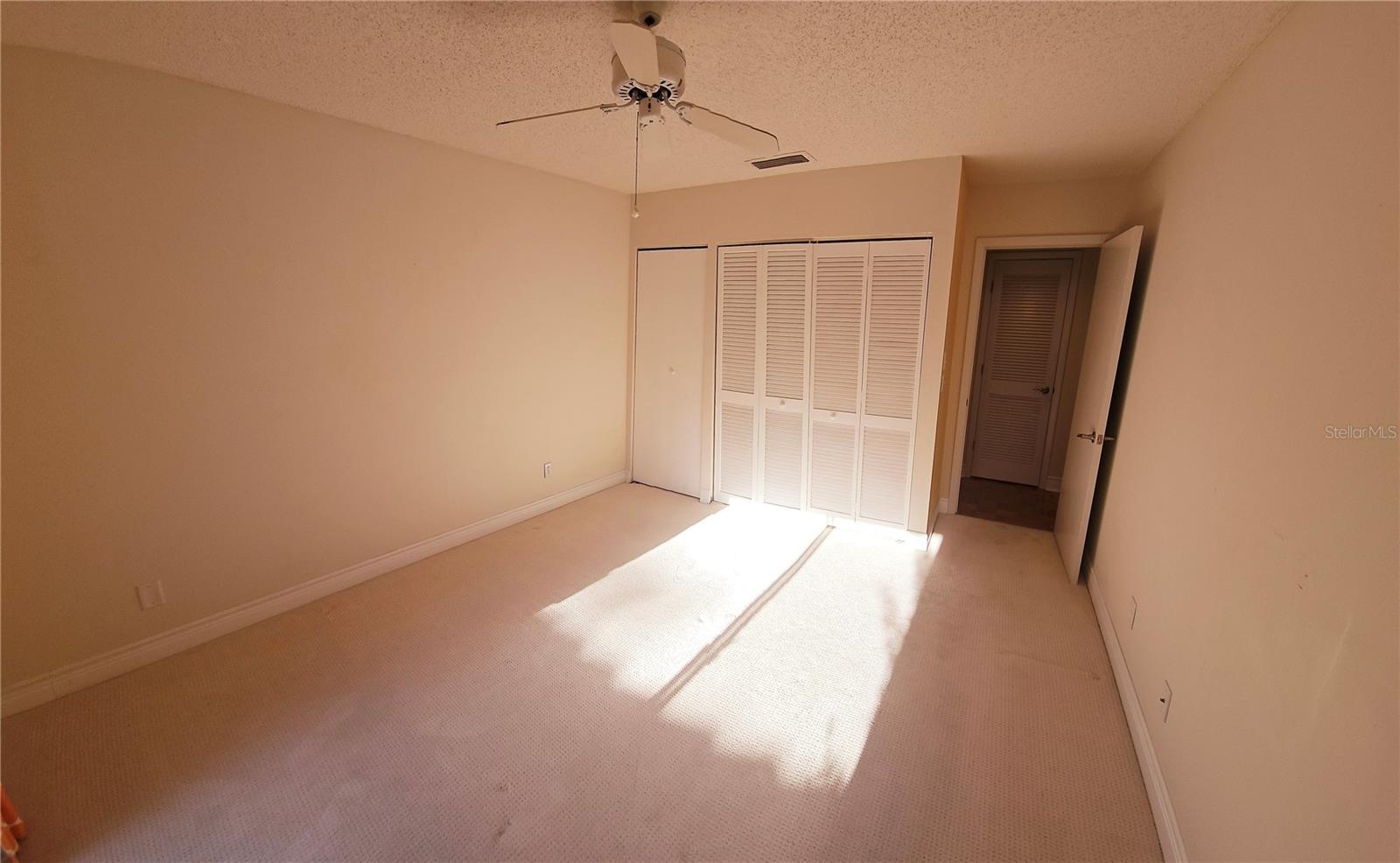 5027 KESTRAL PARK DR #64