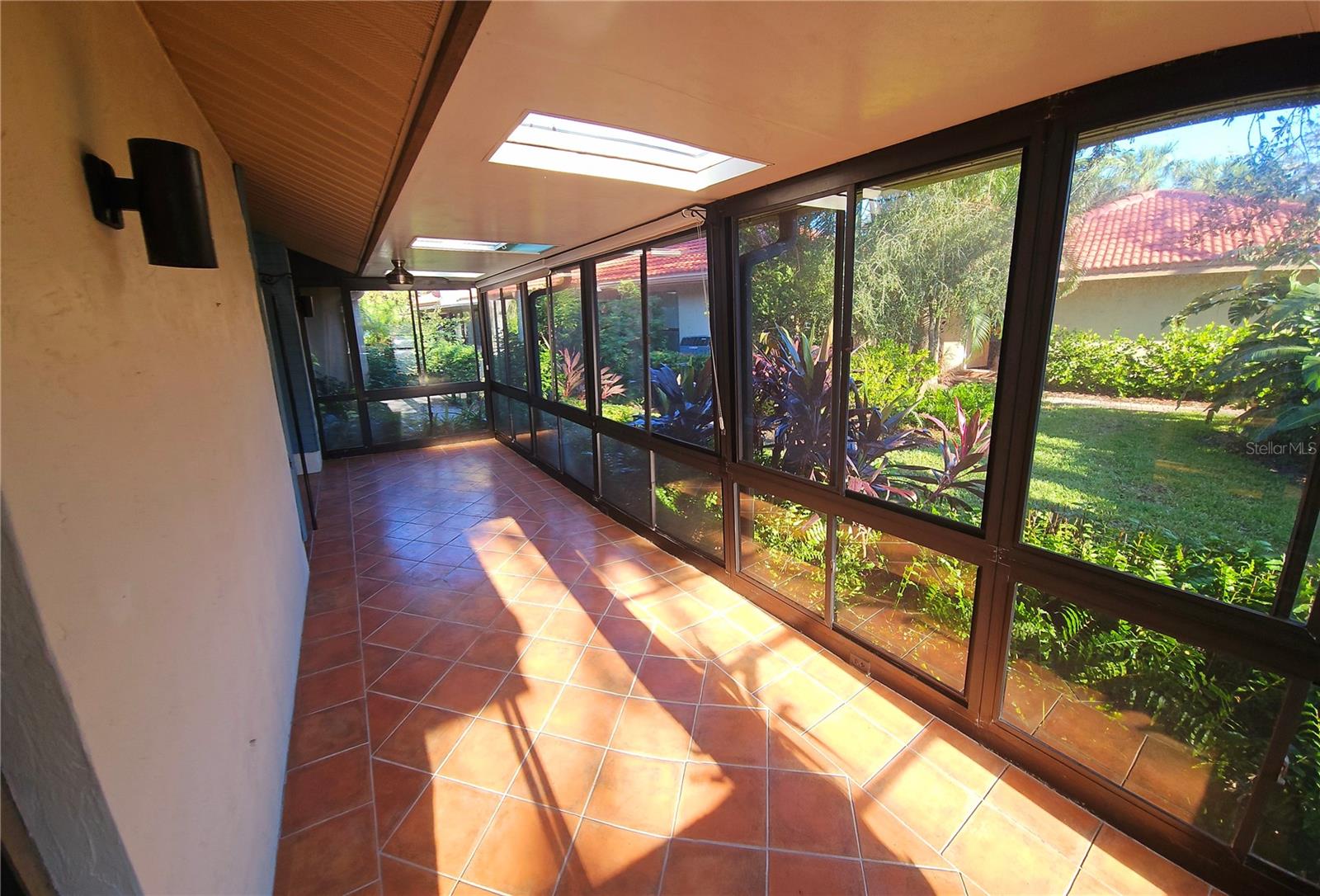 5027 KESTRAL PARK DR #64