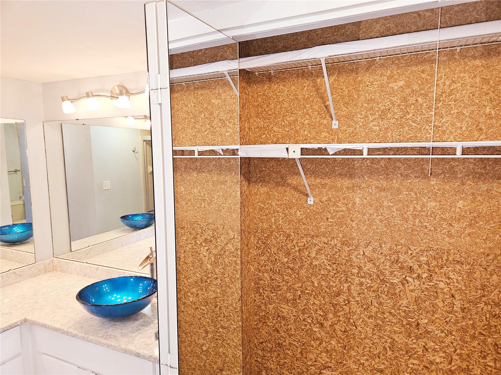 5027 KESTRAL PARK DR #64