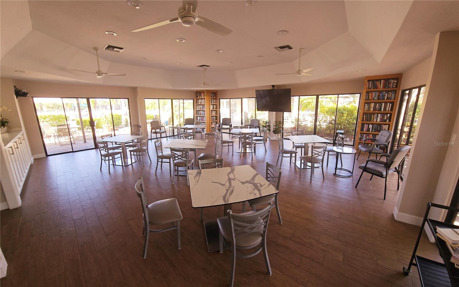 5027 KESTRAL PARK DR #64