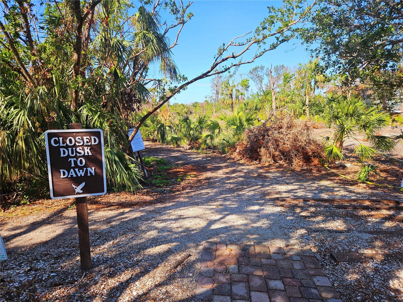 5027 KESTRAL PARK DR #64