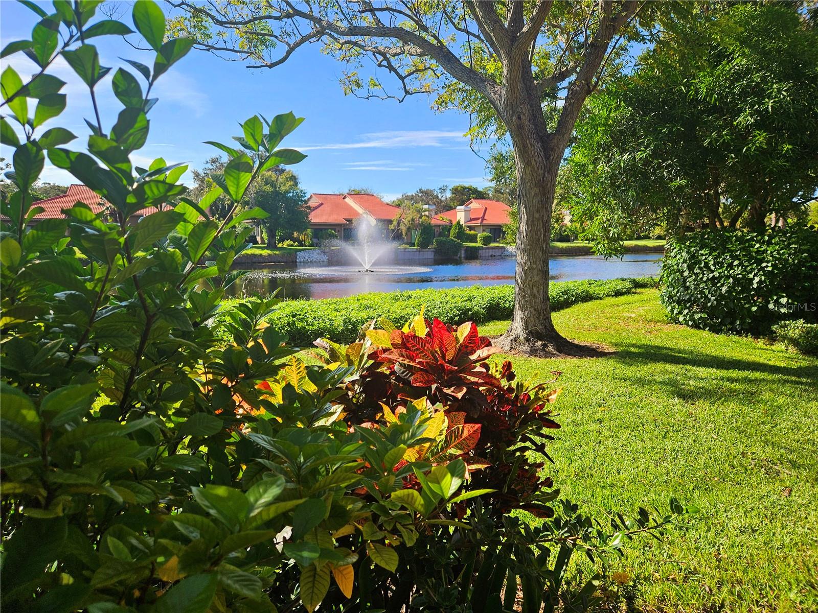 5027 KESTRAL PARK DR #64