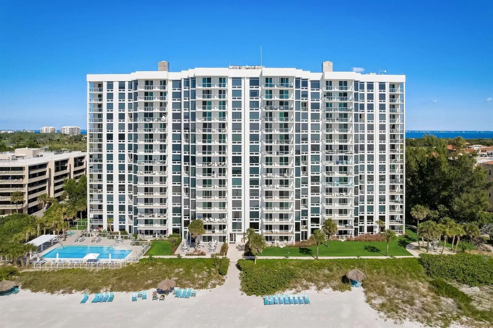 2425 GULF OF MEXICO DR #3E