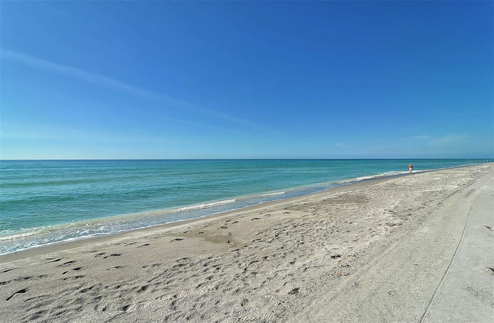 2425 GULF OF MEXICO DR #3E
