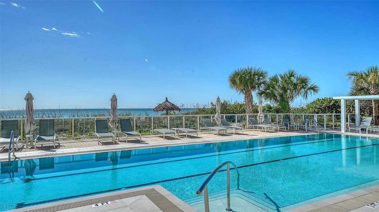 2425 GULF OF MEXICO DR #3E