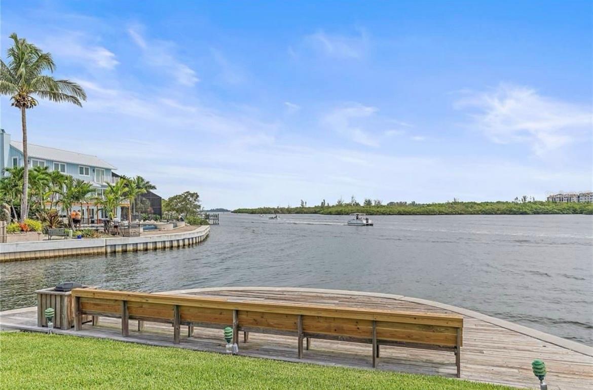 1223 SIESTA BAYSIDE DR #1223