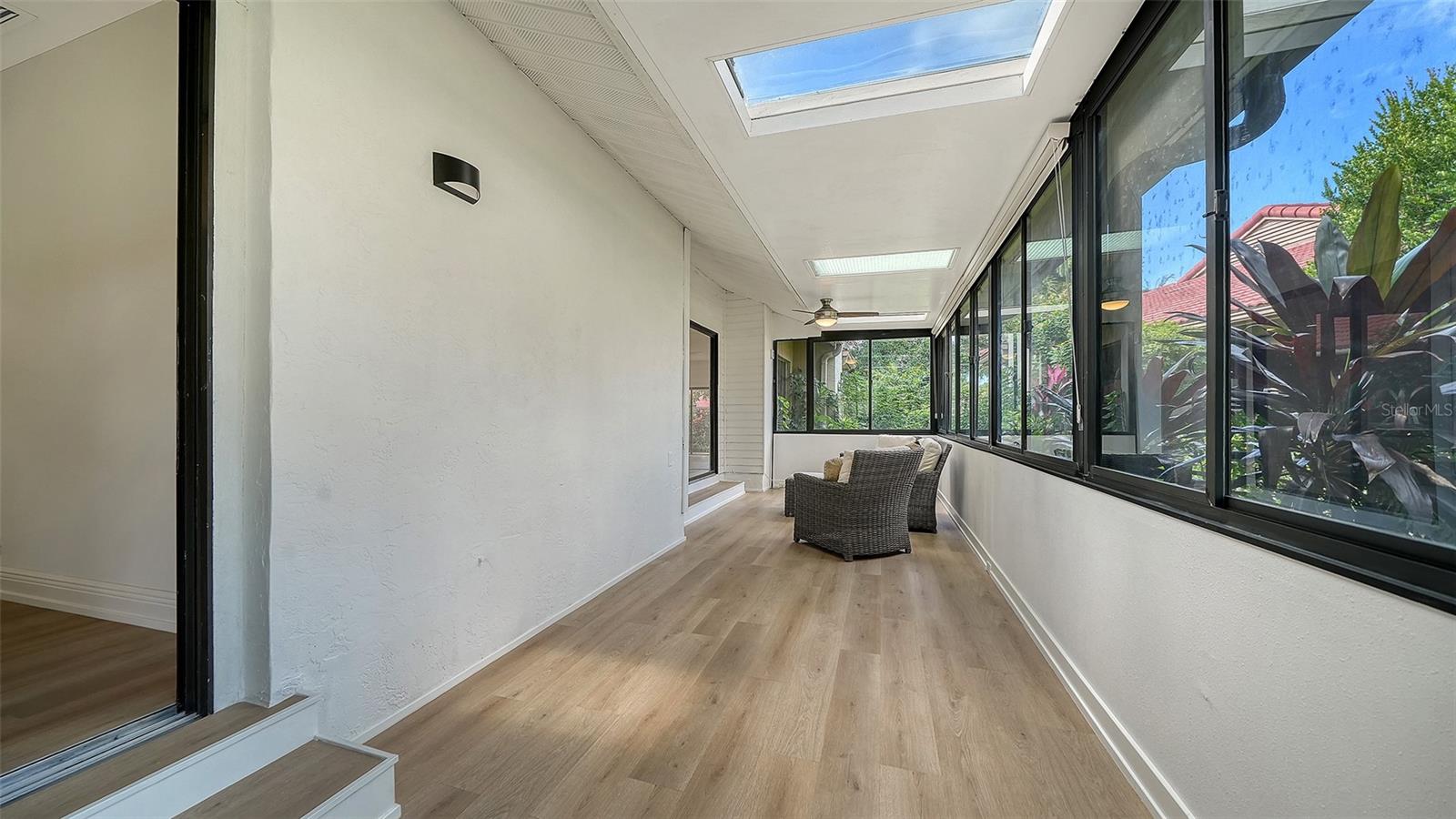 5027 KESTRAL PARK #64