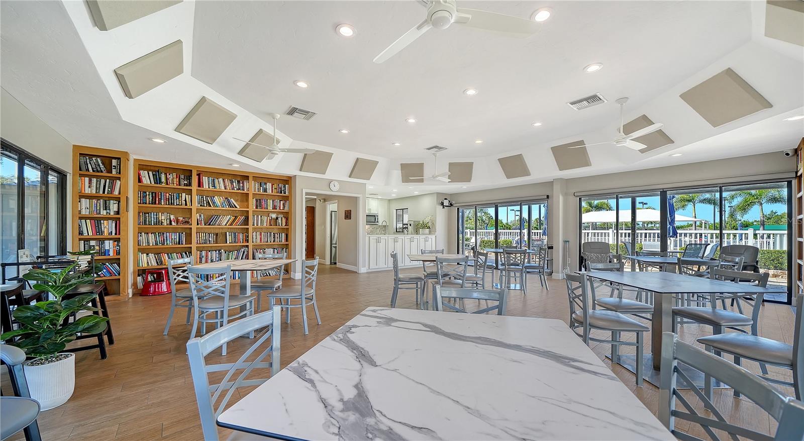 5027 KESTRAL PARK #64