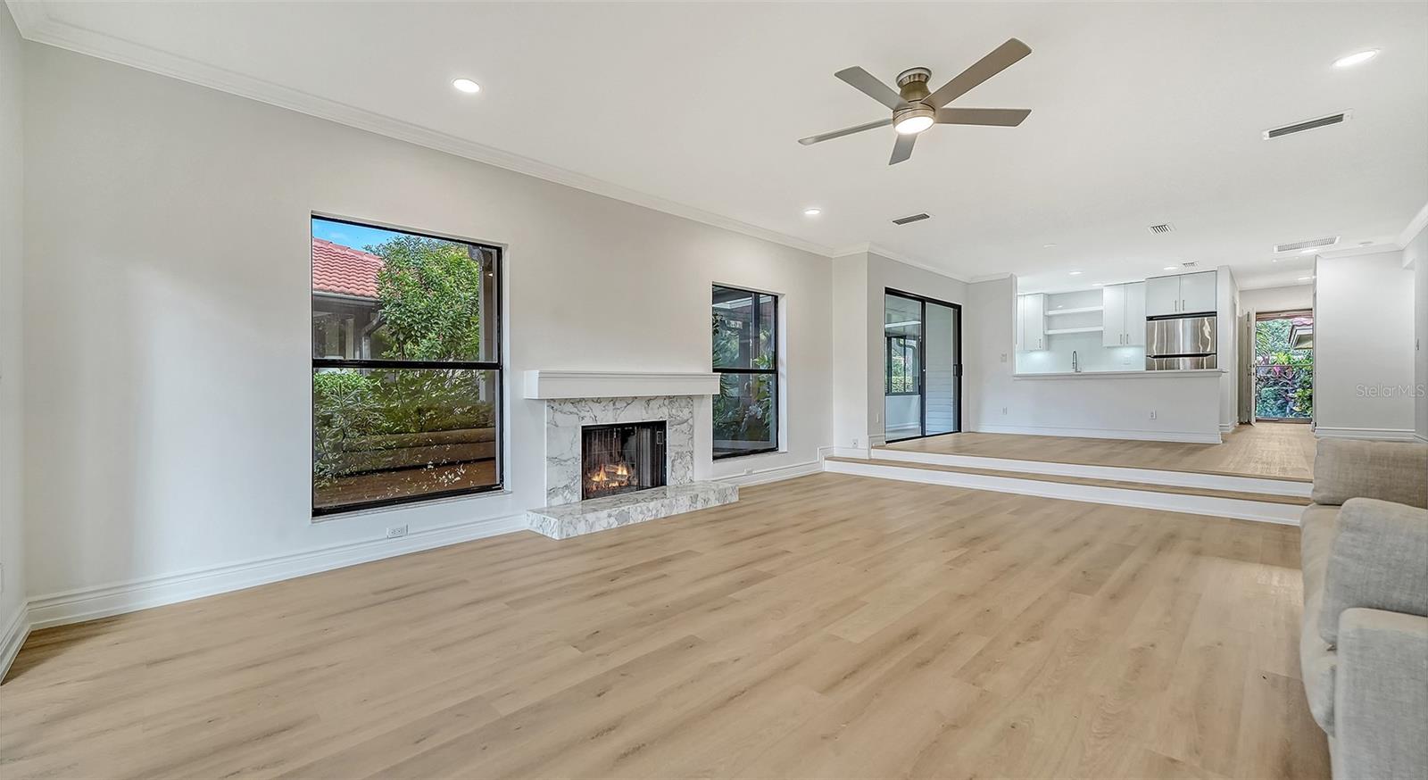 5027 KESTRAL PARK #64