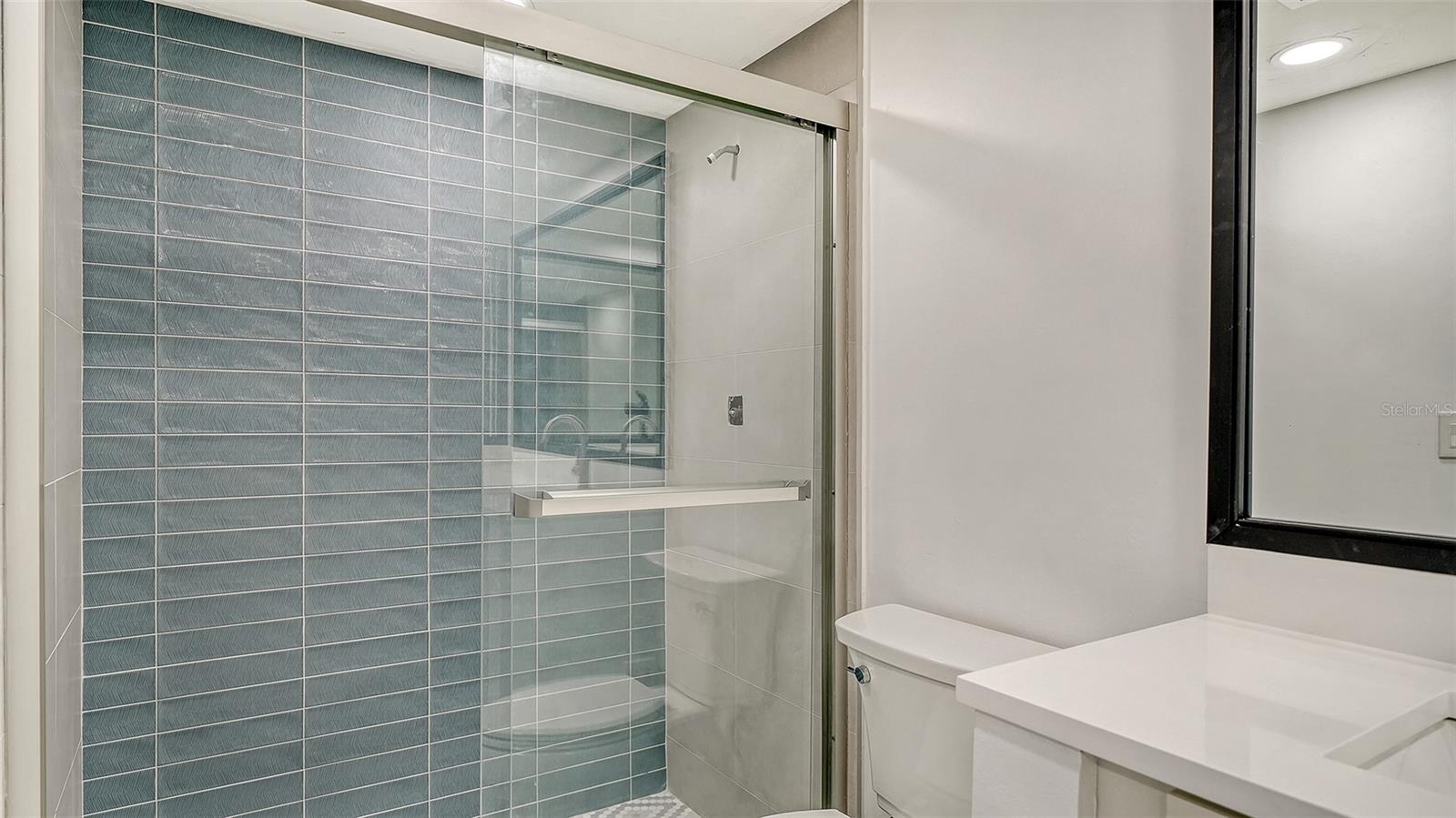 5027 KESTRAL PARK #64