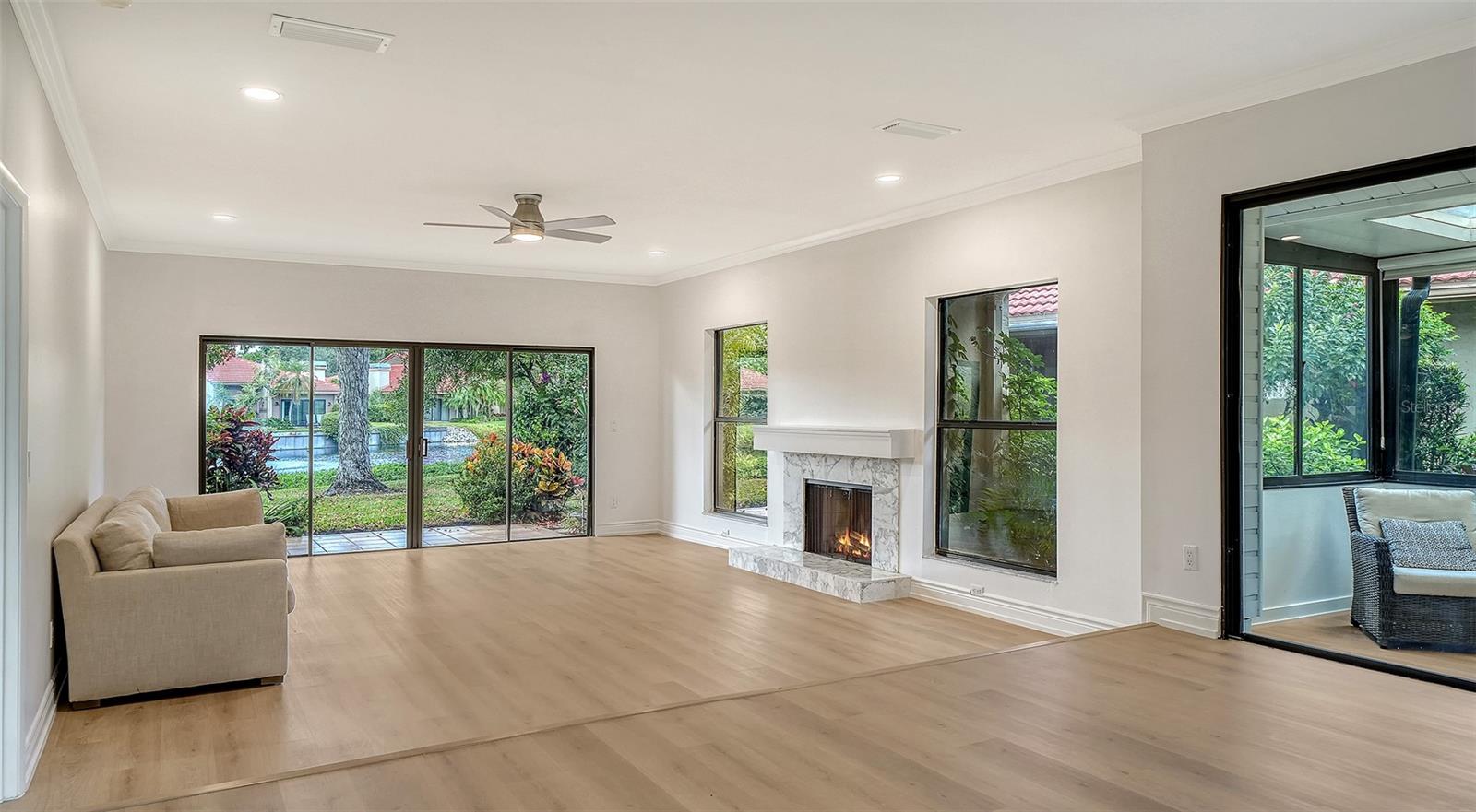 5027 KESTRAL PARK #64