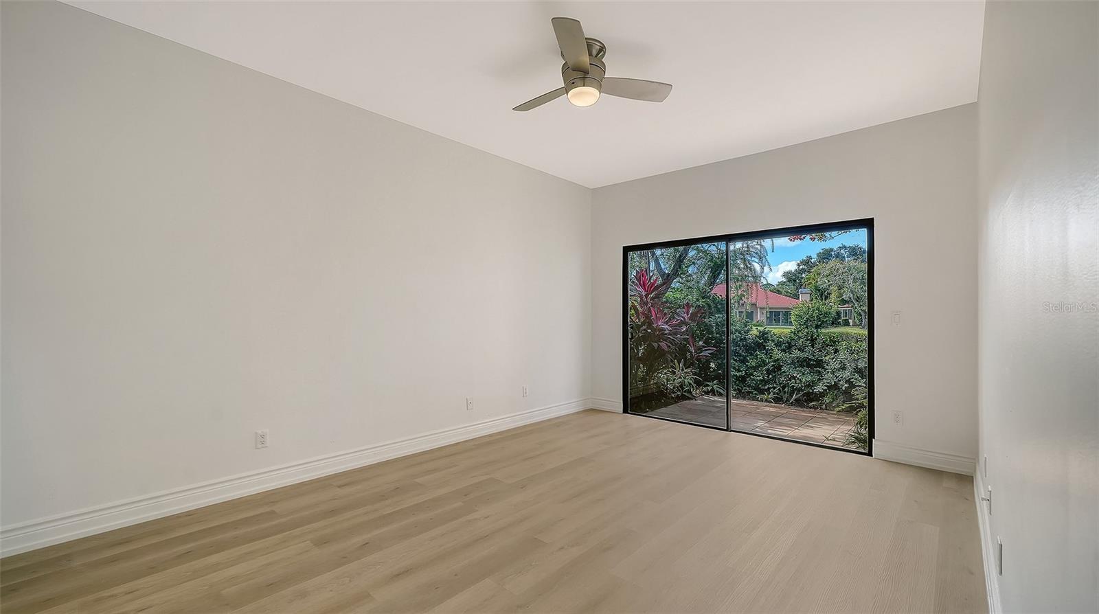 5027 KESTRAL PARK #64