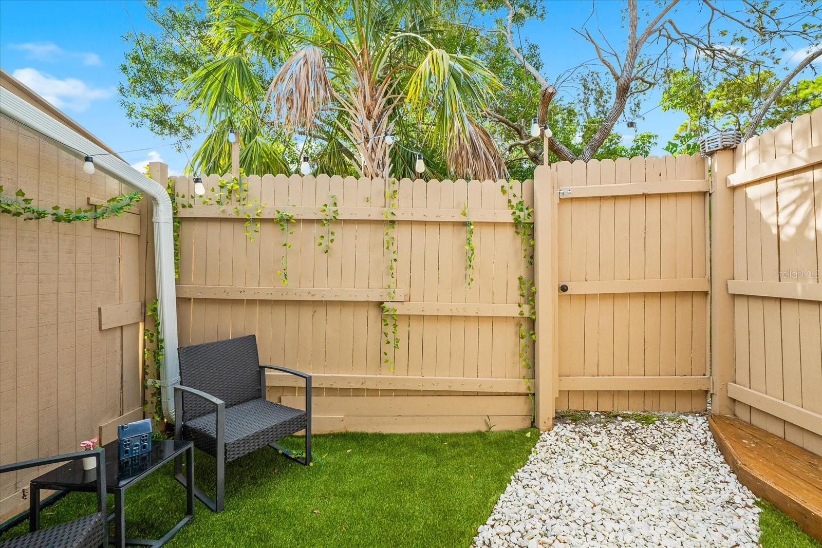 500 N JEFFERSON AVE #A3