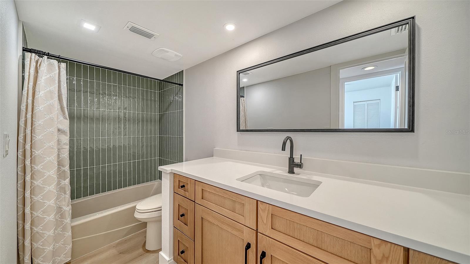 5039 KESTRAL PARK #67