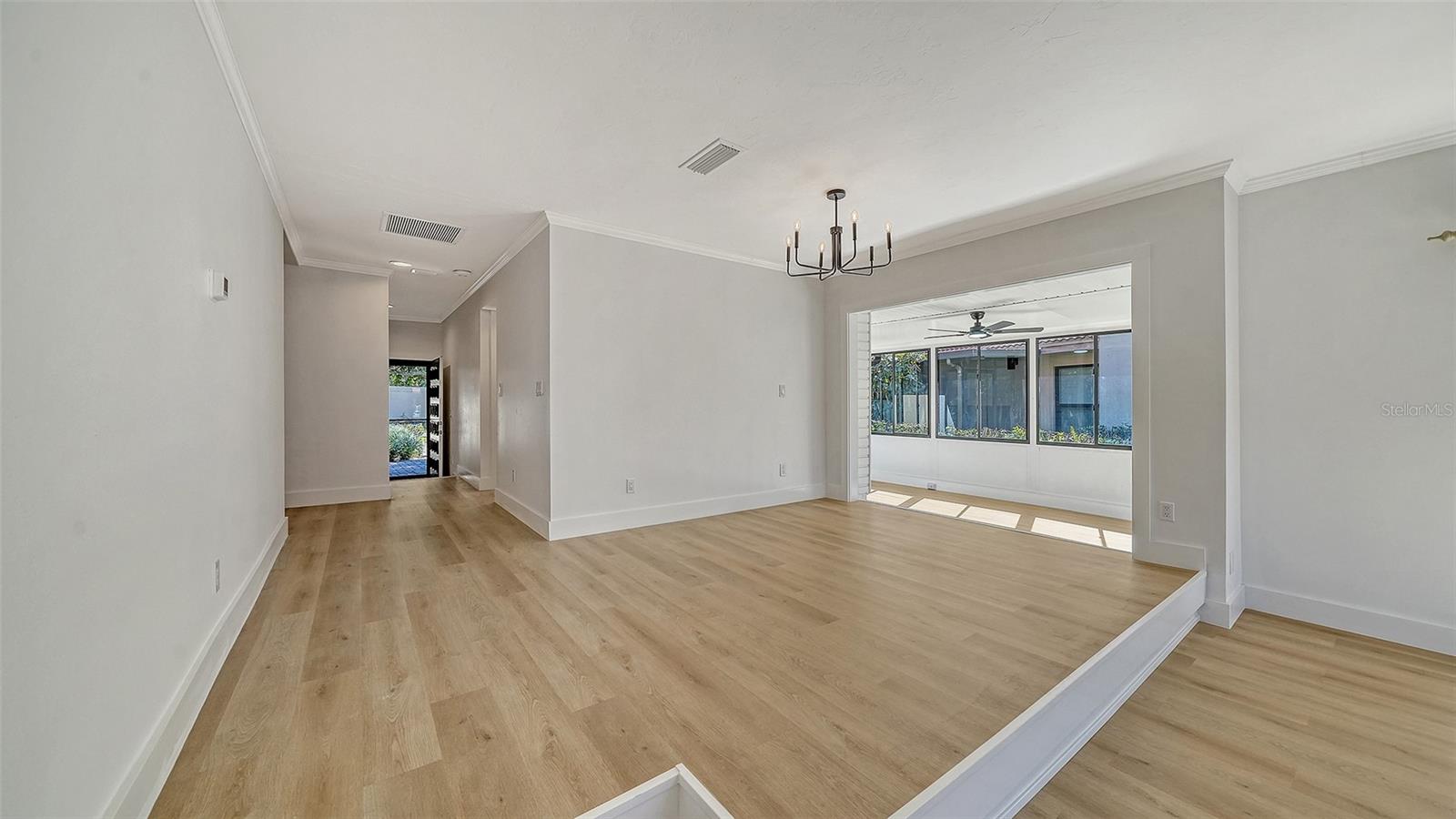 5039 KESTRAL PARK #67