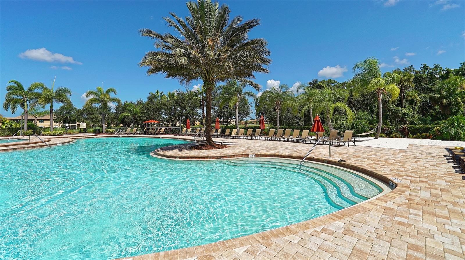 523 GRAND PRESERVE CV