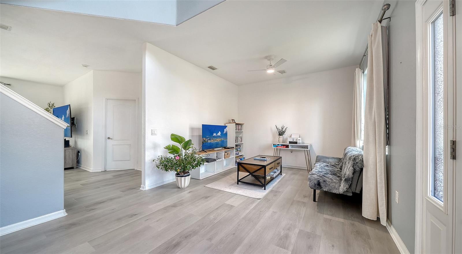 523 GRAND PRESERVE CV