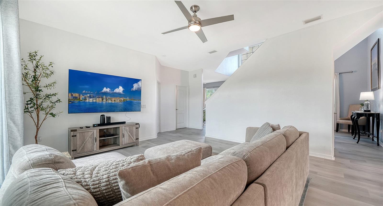 523 GRAND PRESERVE CV
