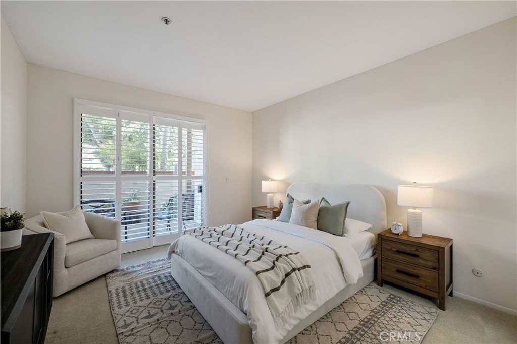 2571 Plaza Del Amo 109