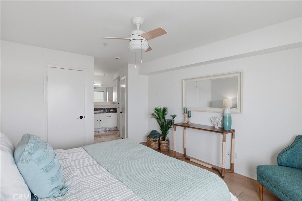 565 Esplanade 312