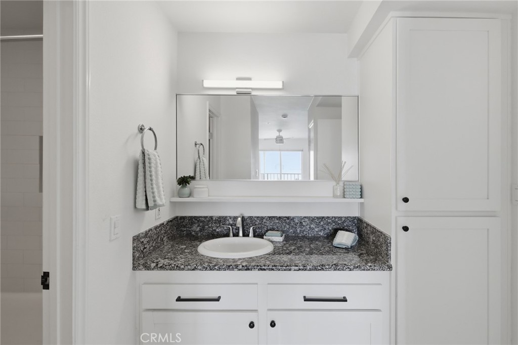 565 Esplanade 312