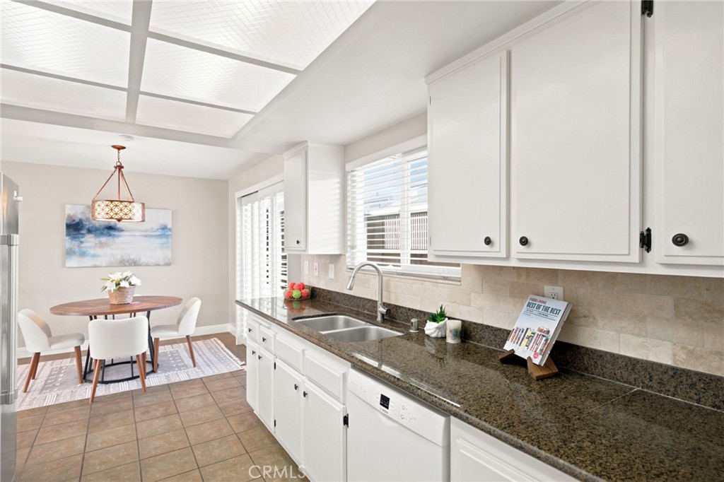 2703 Rockefeller
