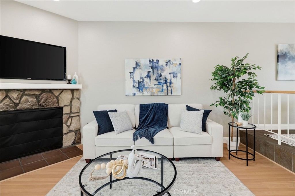 2703 Rockefeller