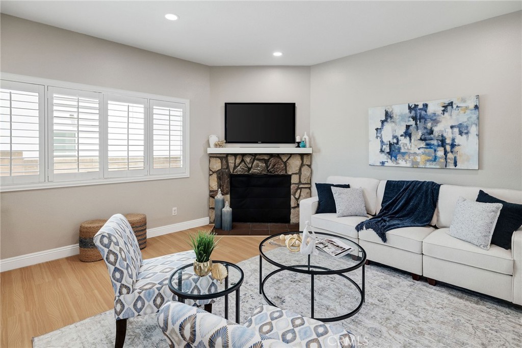 2703 Rockefeller