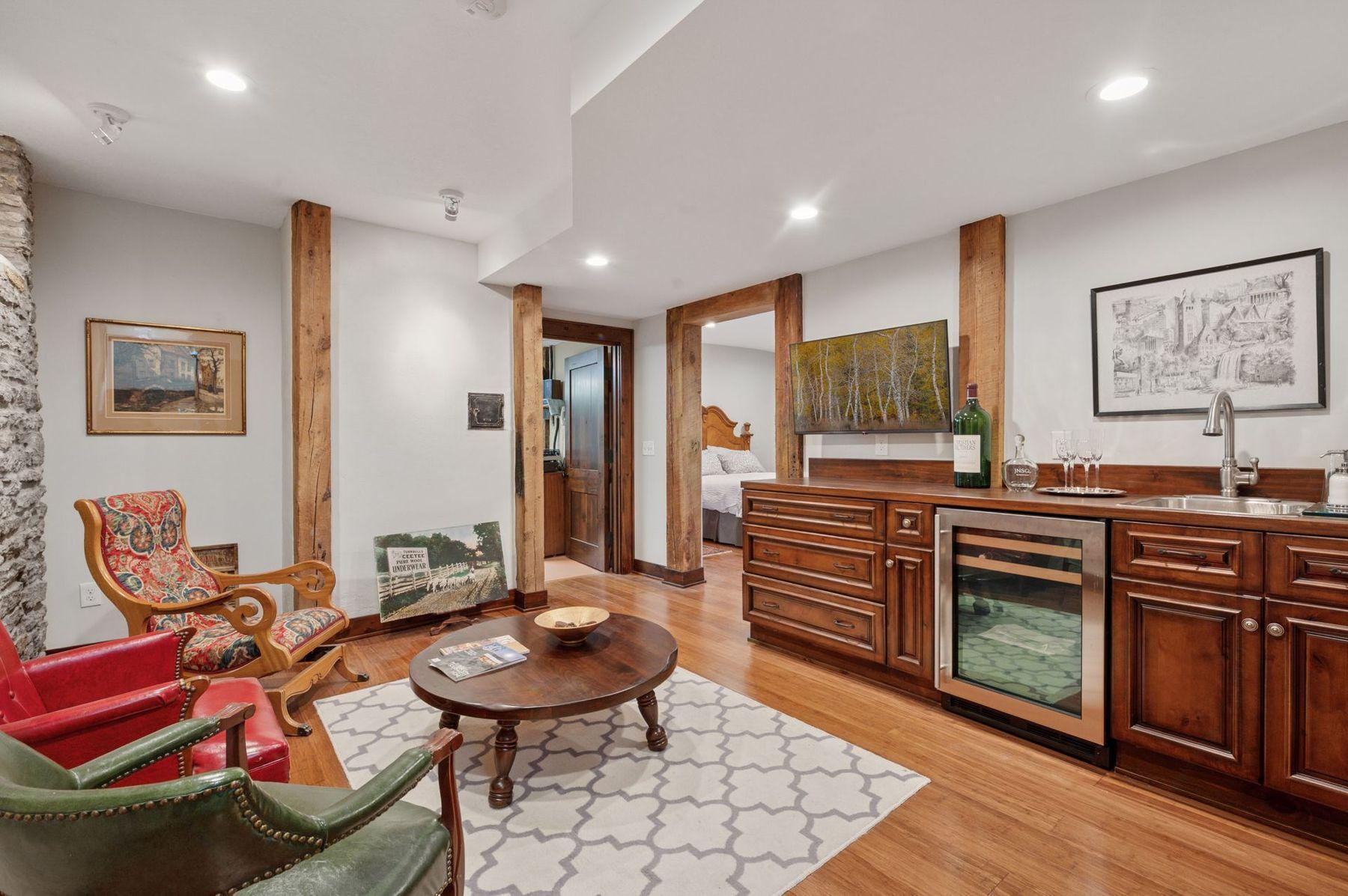 2601 Portland Avenue