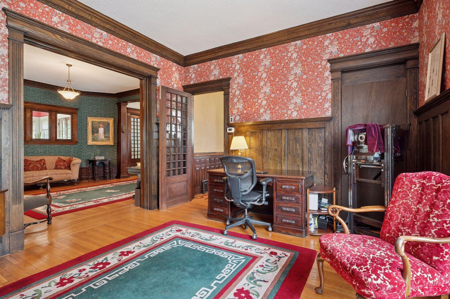 2601 Portland Avenue