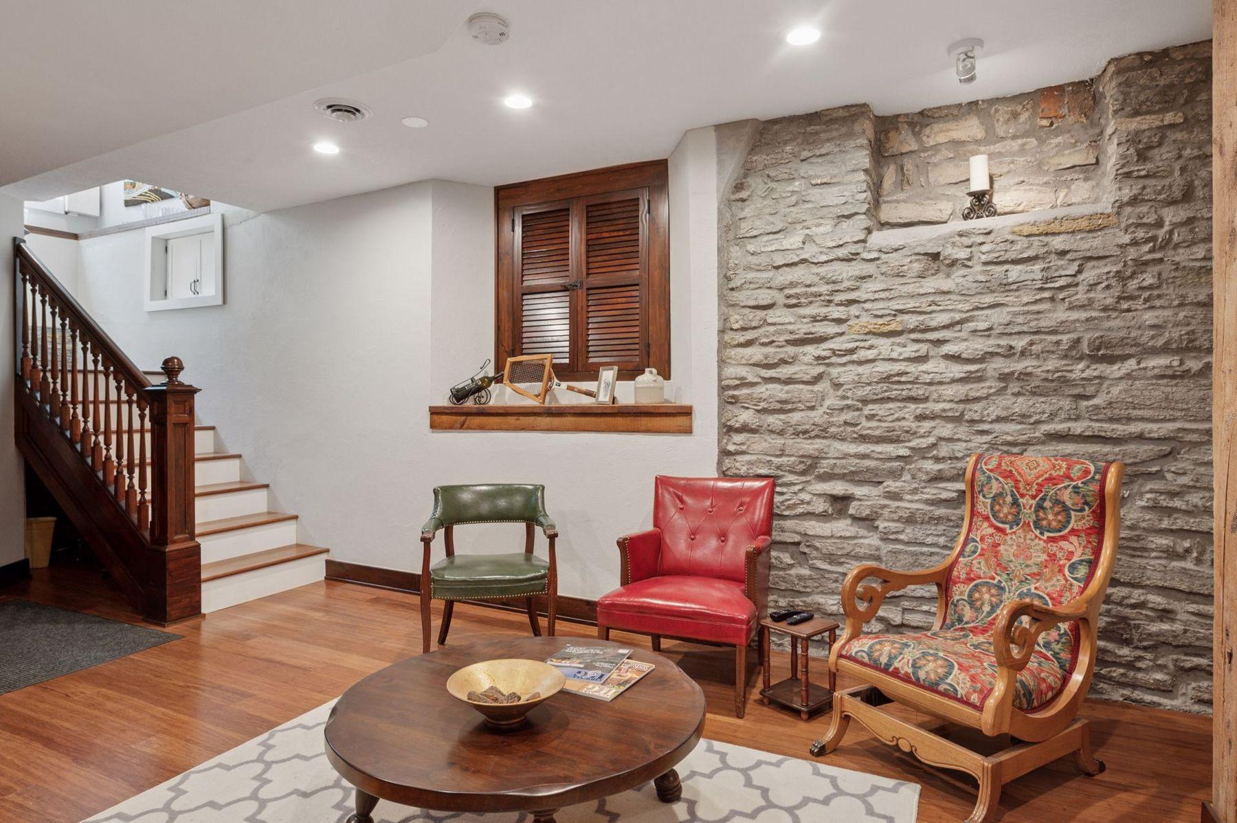 2601 Portland Avenue