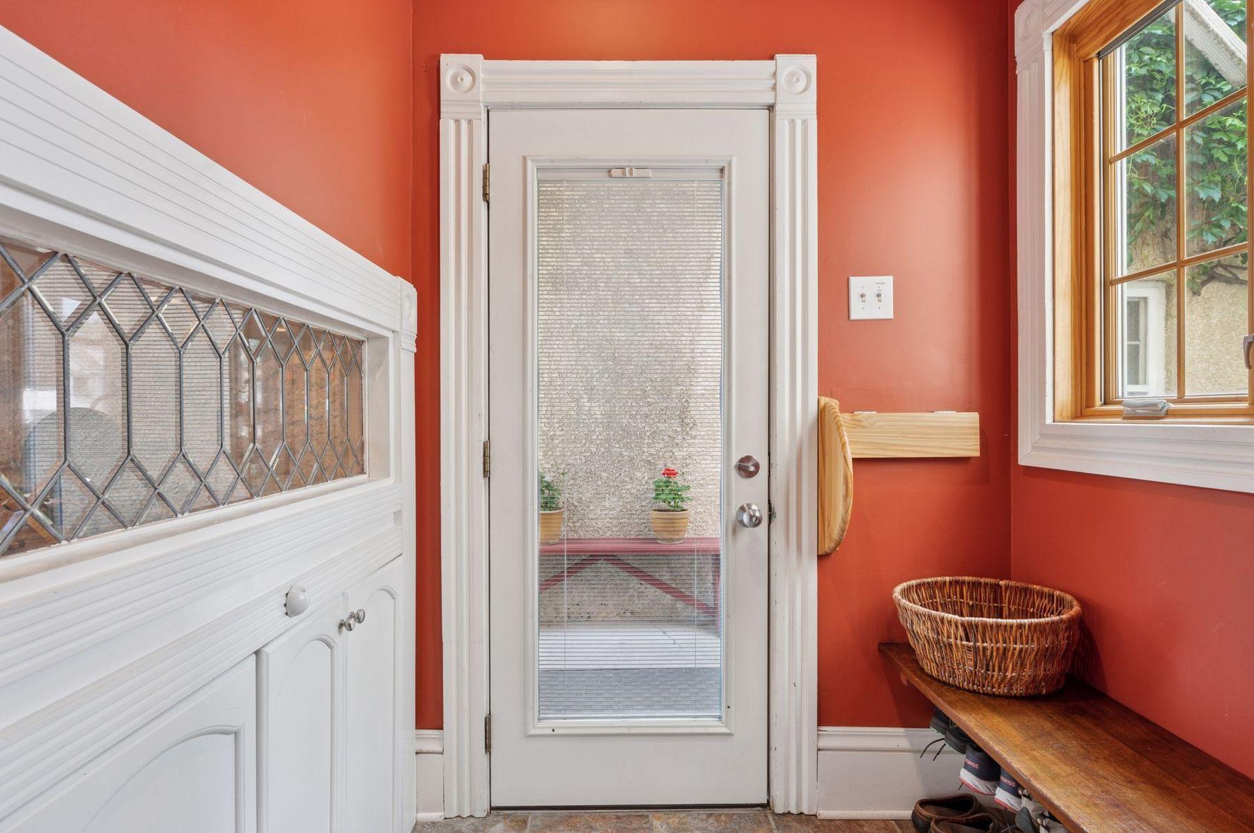 2601 Portland Avenue