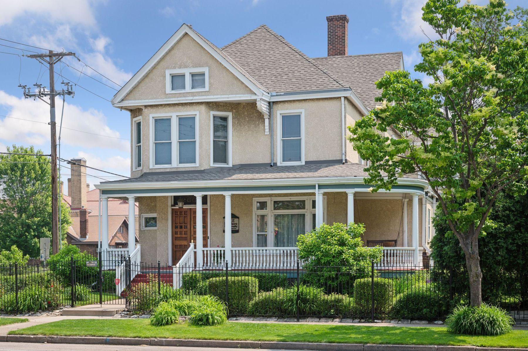 2601 Portland Avenue