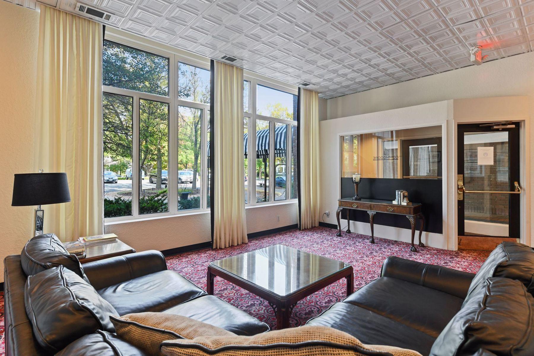 79 Western Avenue N Unit: 304