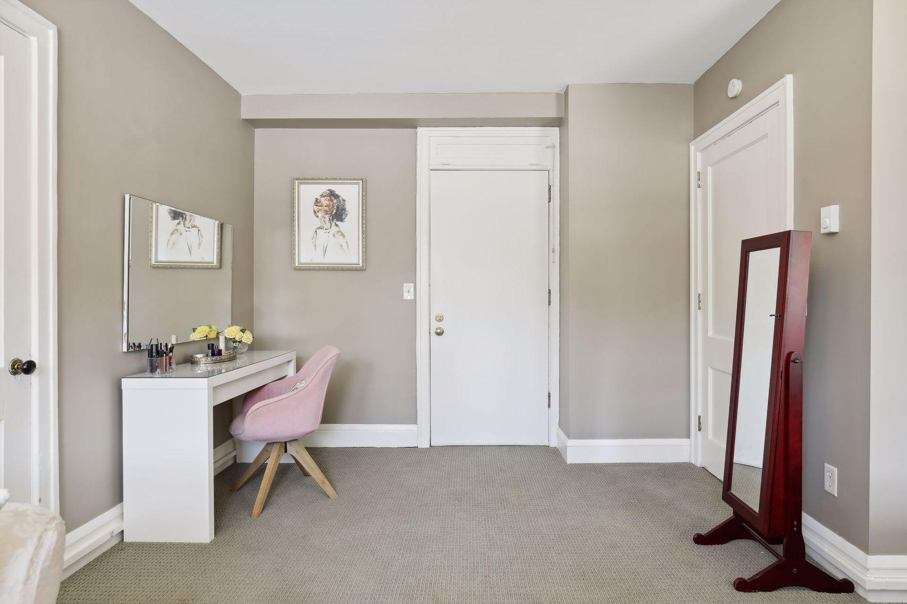 79 Western Avenue N Unit: 304
