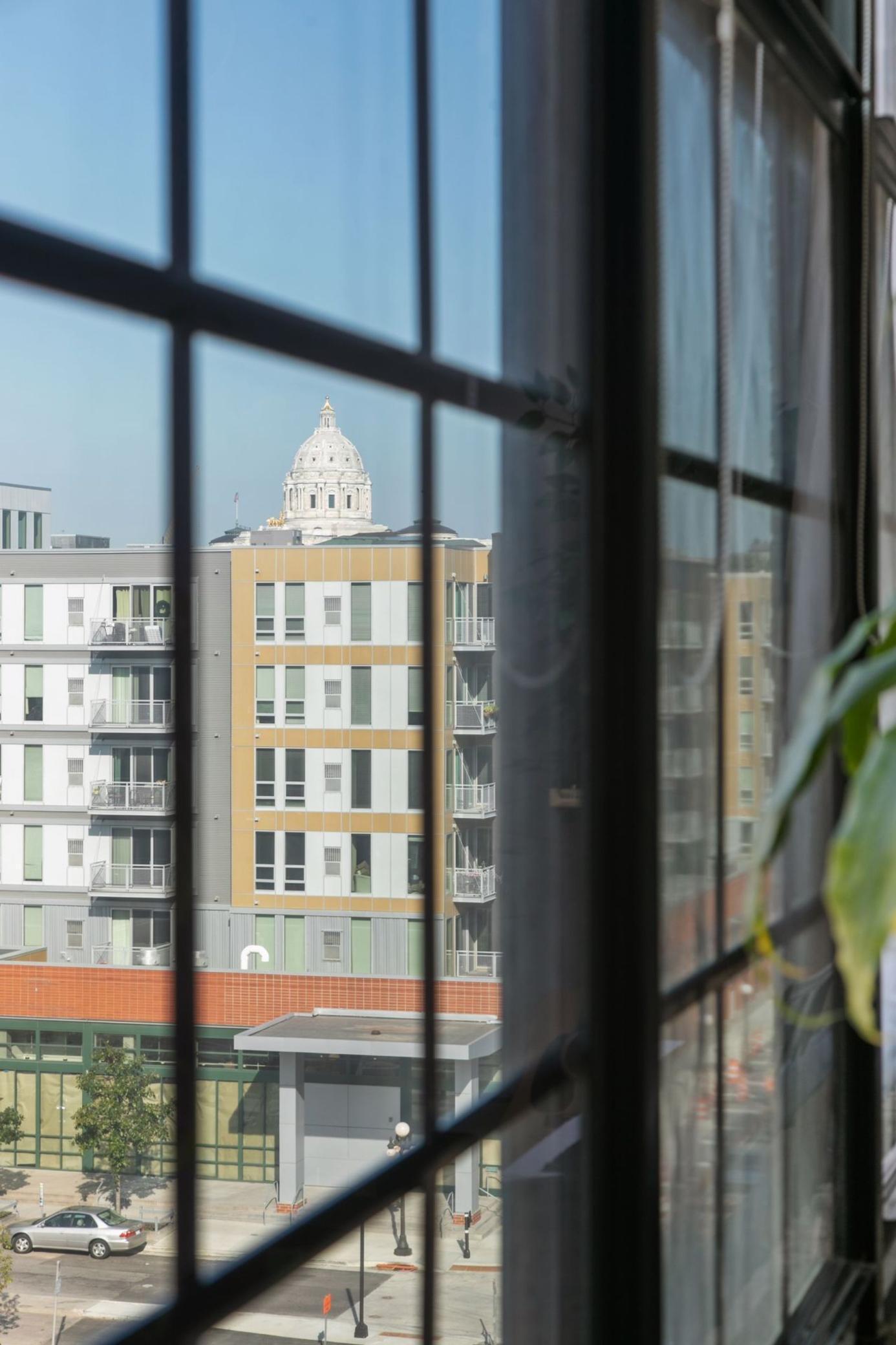 500 Robert Street N Unit: 608