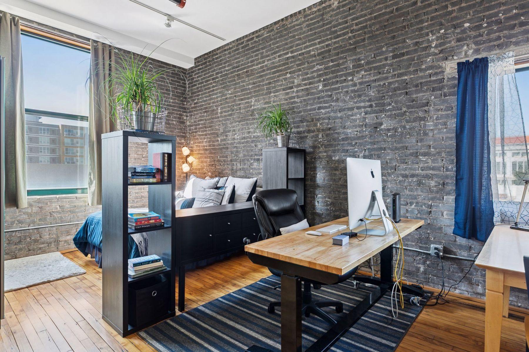 523 Jackson Street Unit: 302