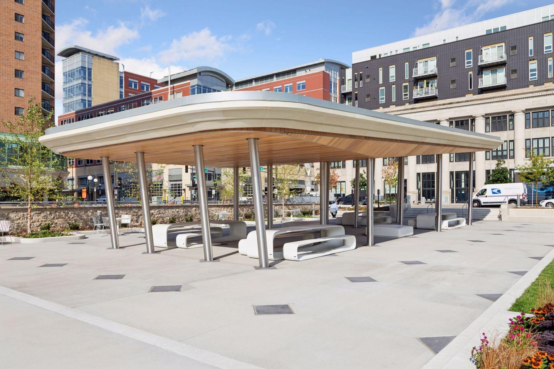 523 Jackson Street Unit: 302