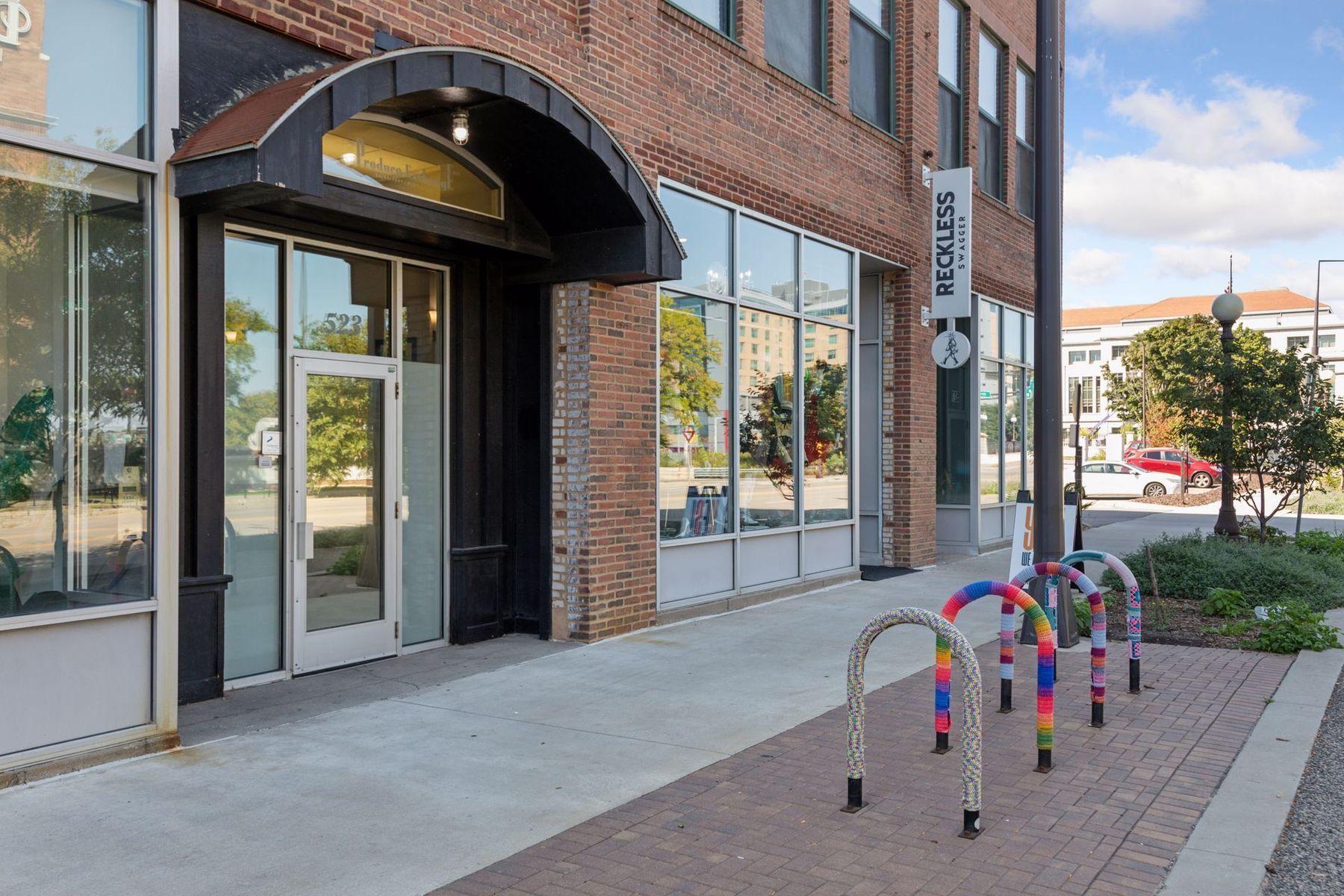 523 Jackson Street Unit: 302