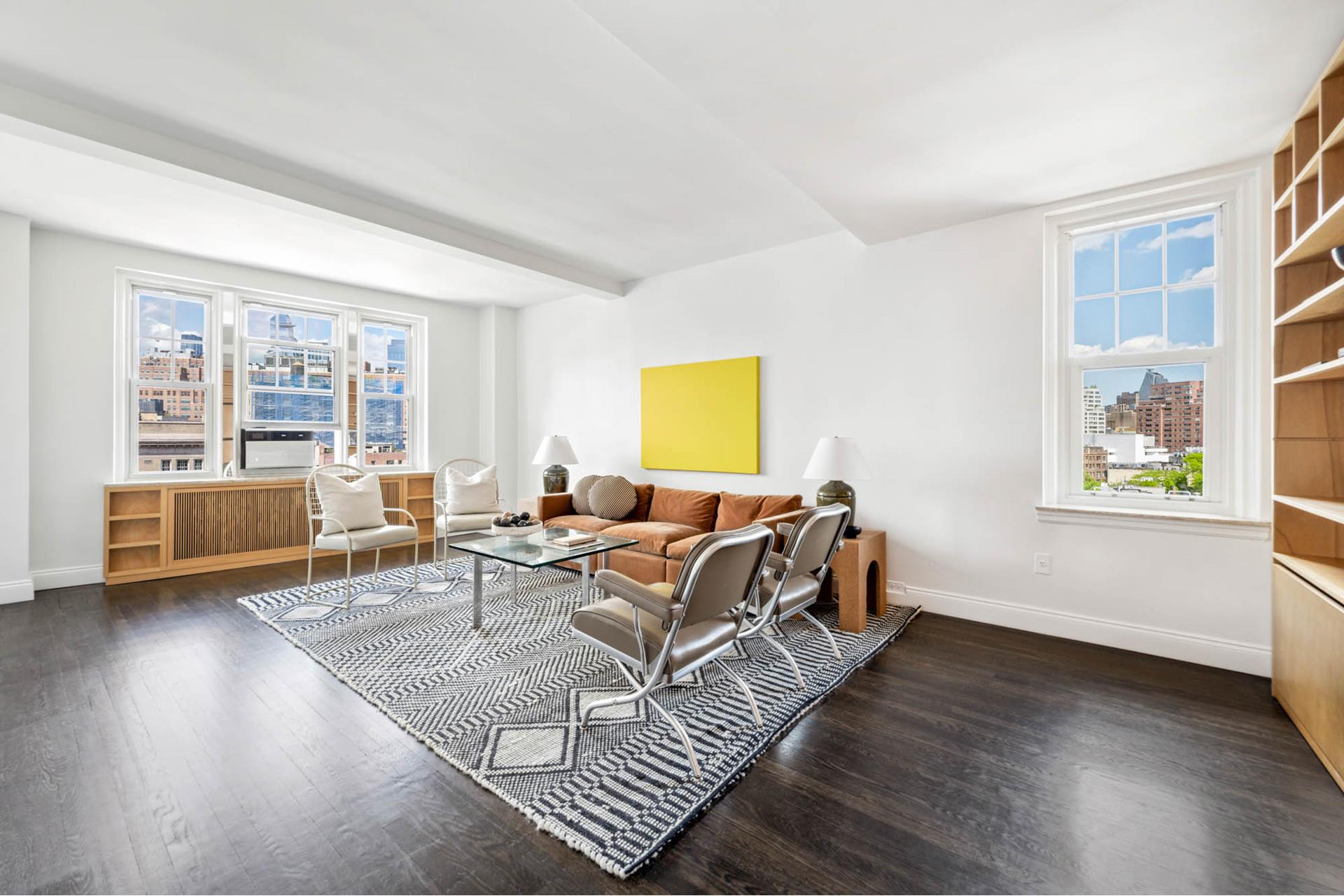 302 W 12TH Street 10A