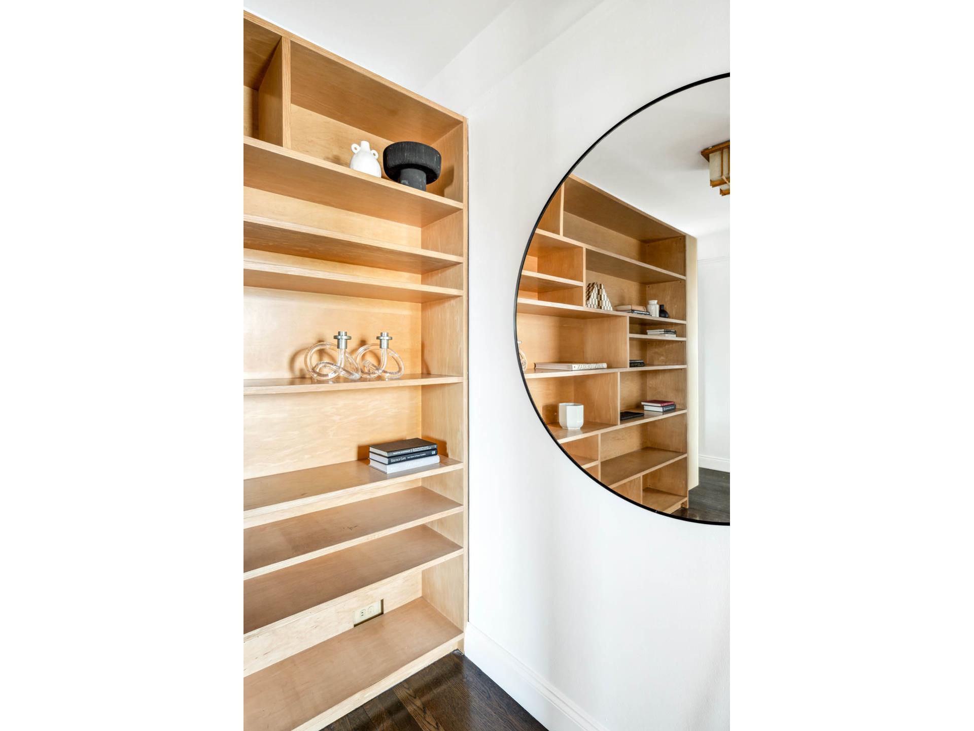 302 W 12TH Street 10A