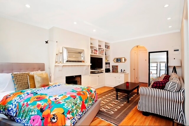 22 GROVE Street 5C