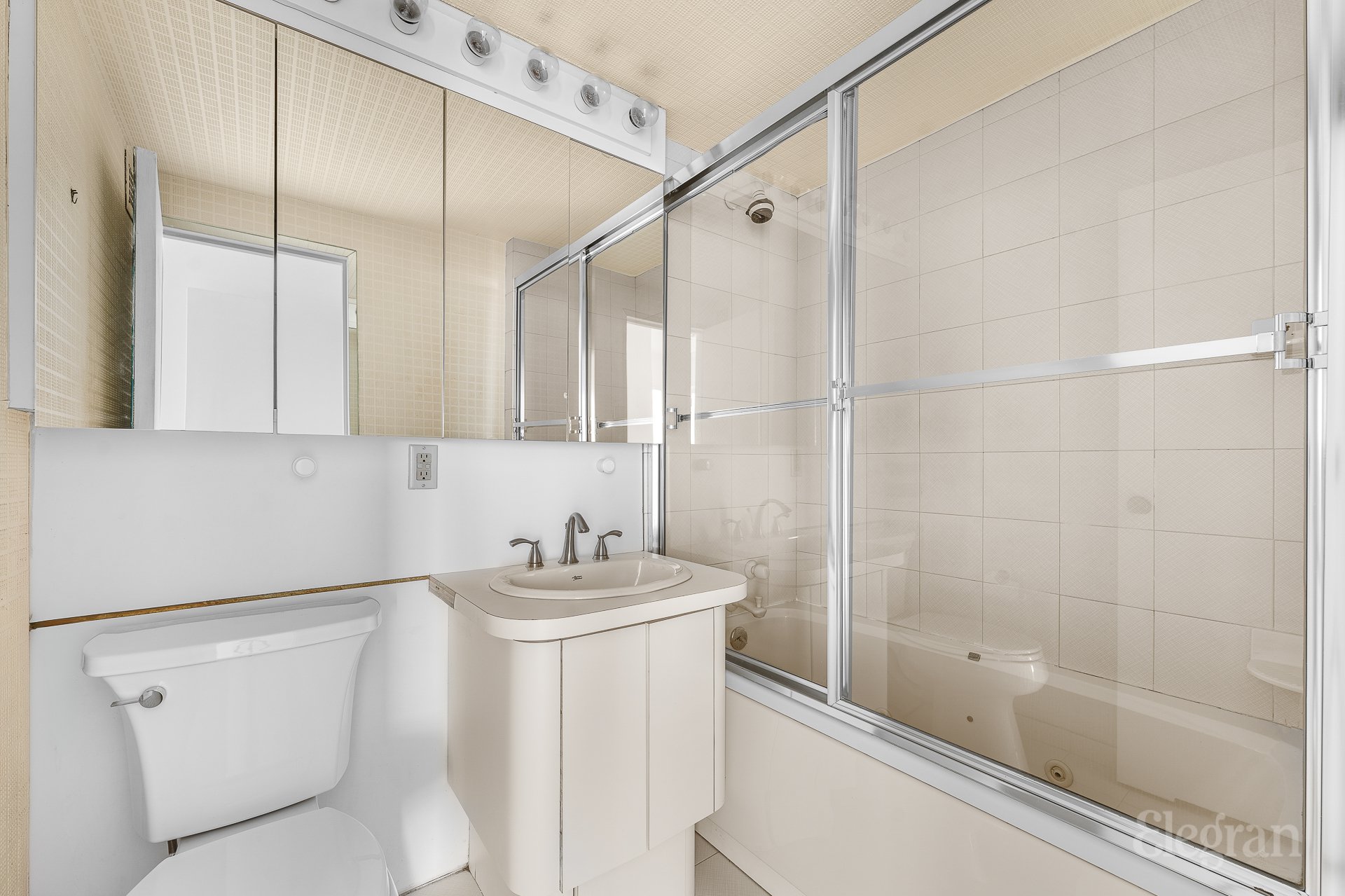 35 Sutton Place 7-B