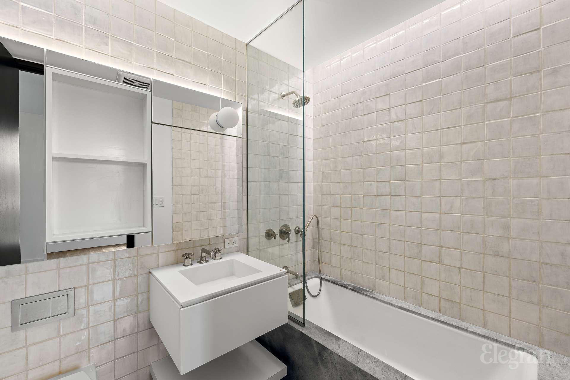 155 W 18th Street 404