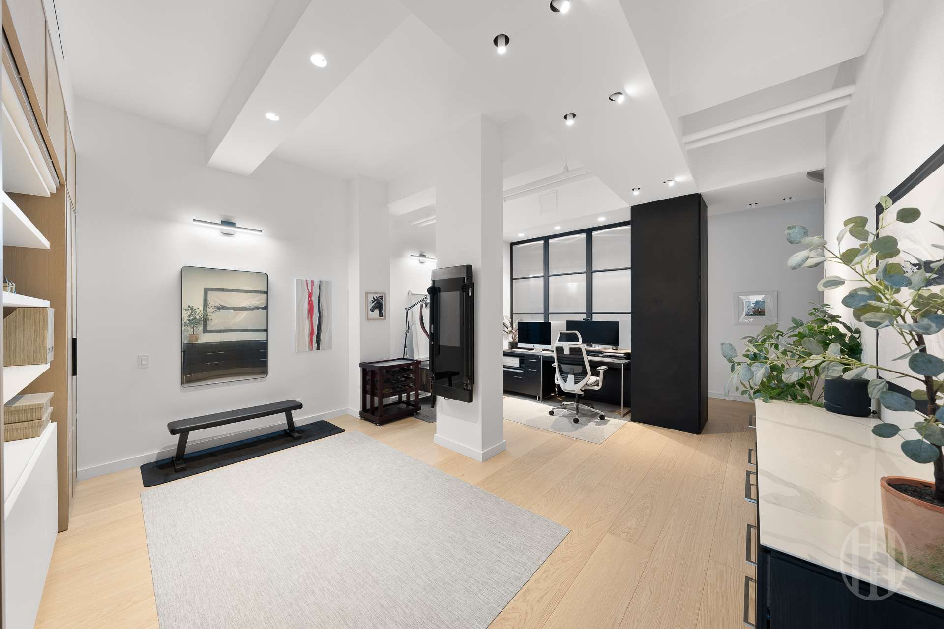 111 Barrow Street 8EF