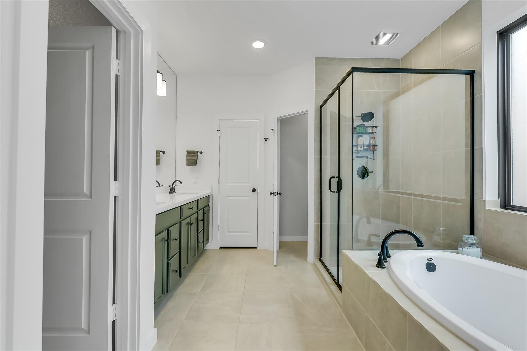 15331 Algunas Plumas Street