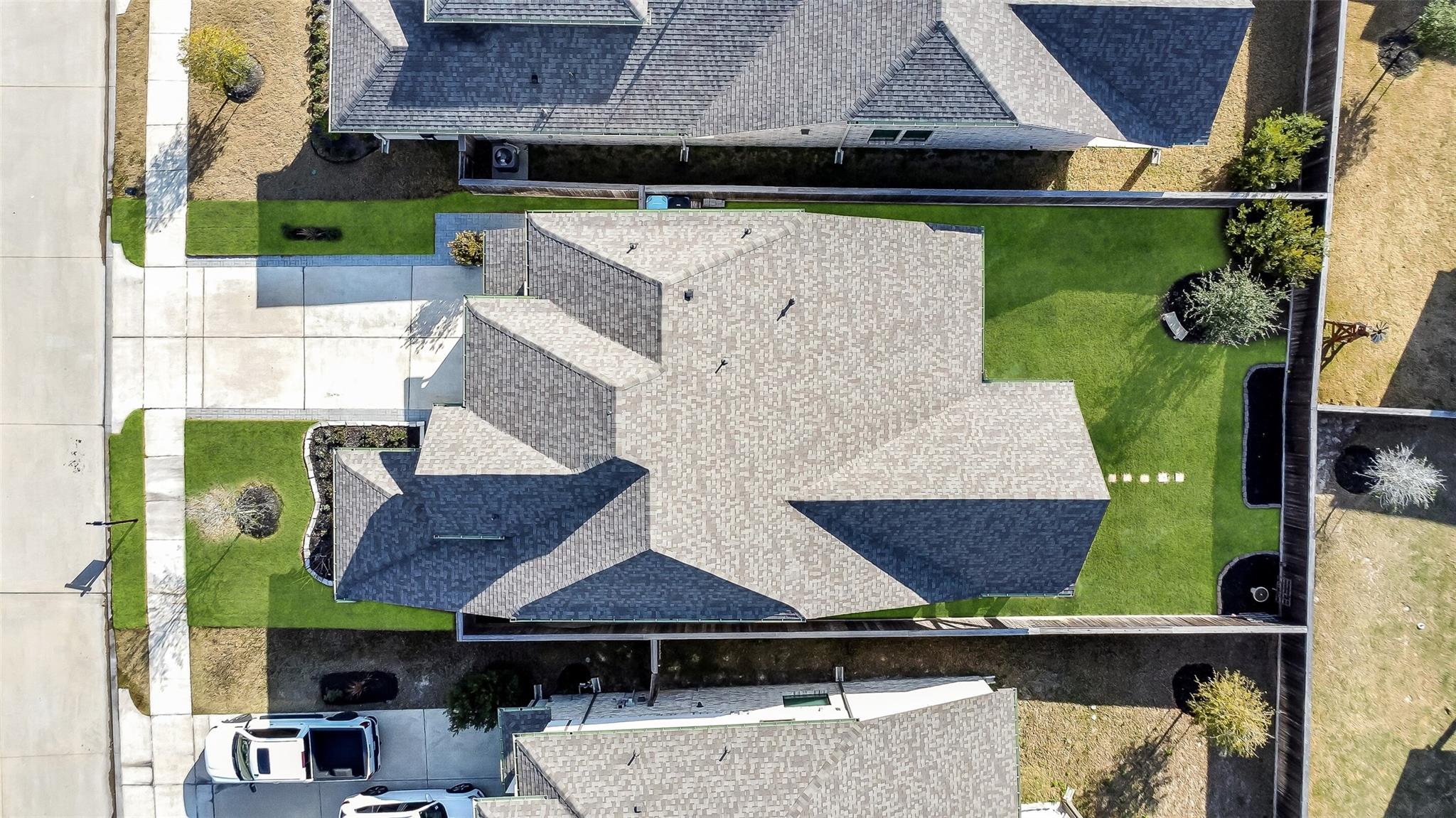 15331 Algunas Plumas Street