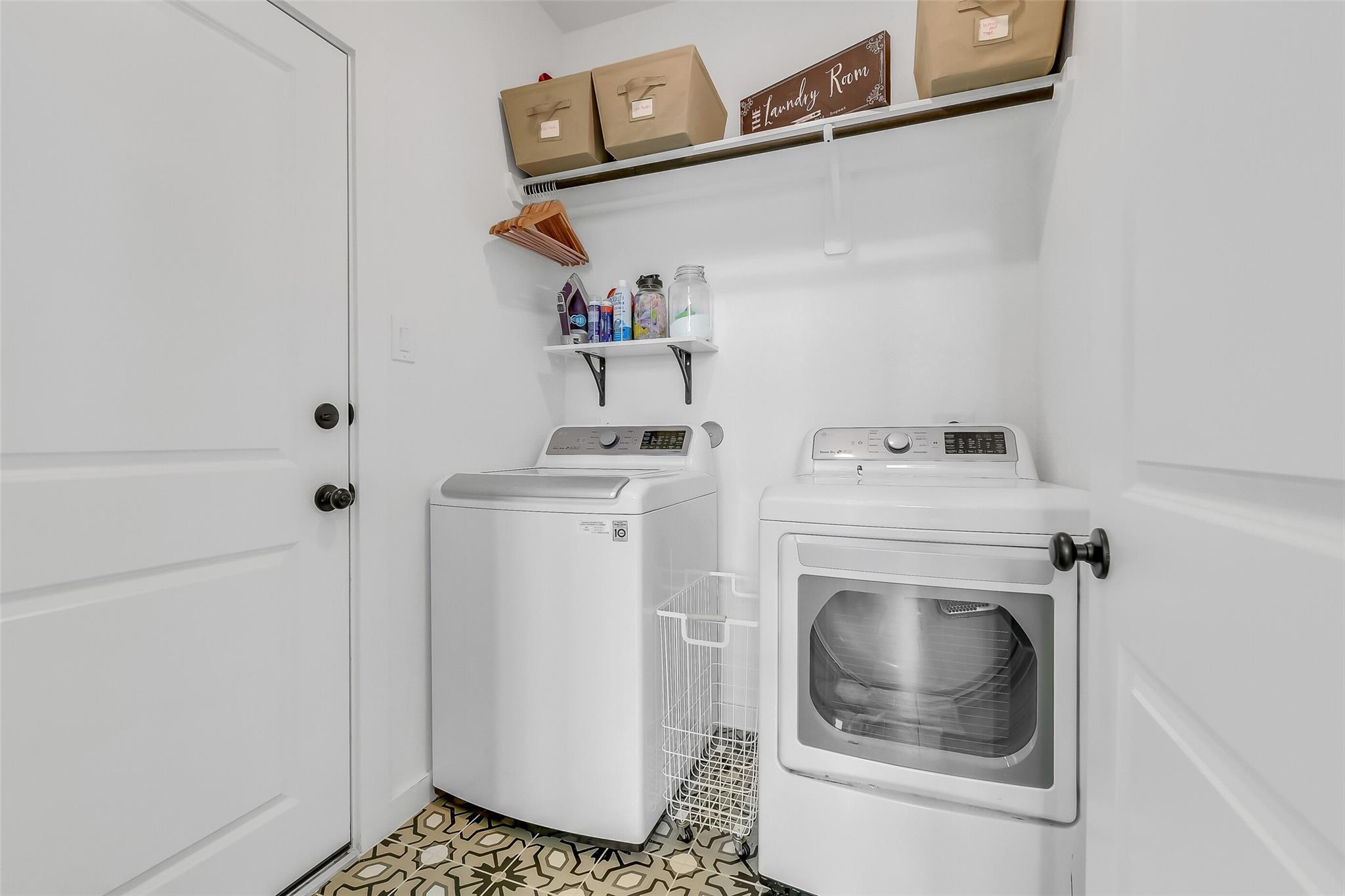 15331 Algunas Plumas Street