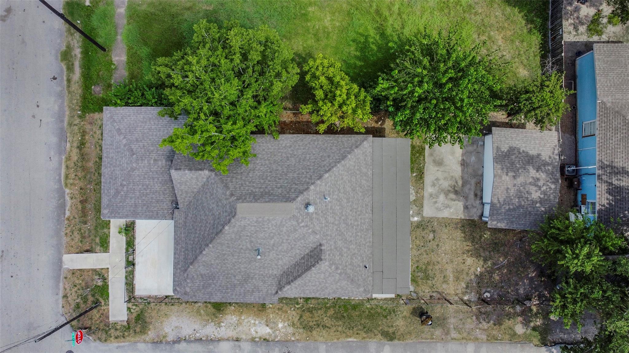 1912 Gentry Street